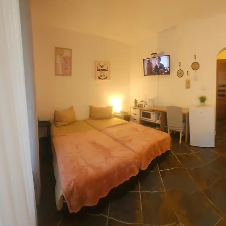 102 Magnolia Gardens Sunny Slăntjev Brjag