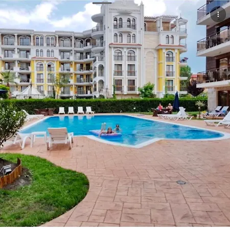 102 Magnolia Gardens Sunny Apartman *