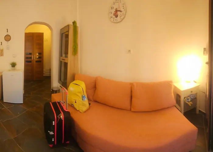 102 Magnolia Gardens Sunny * Napospart